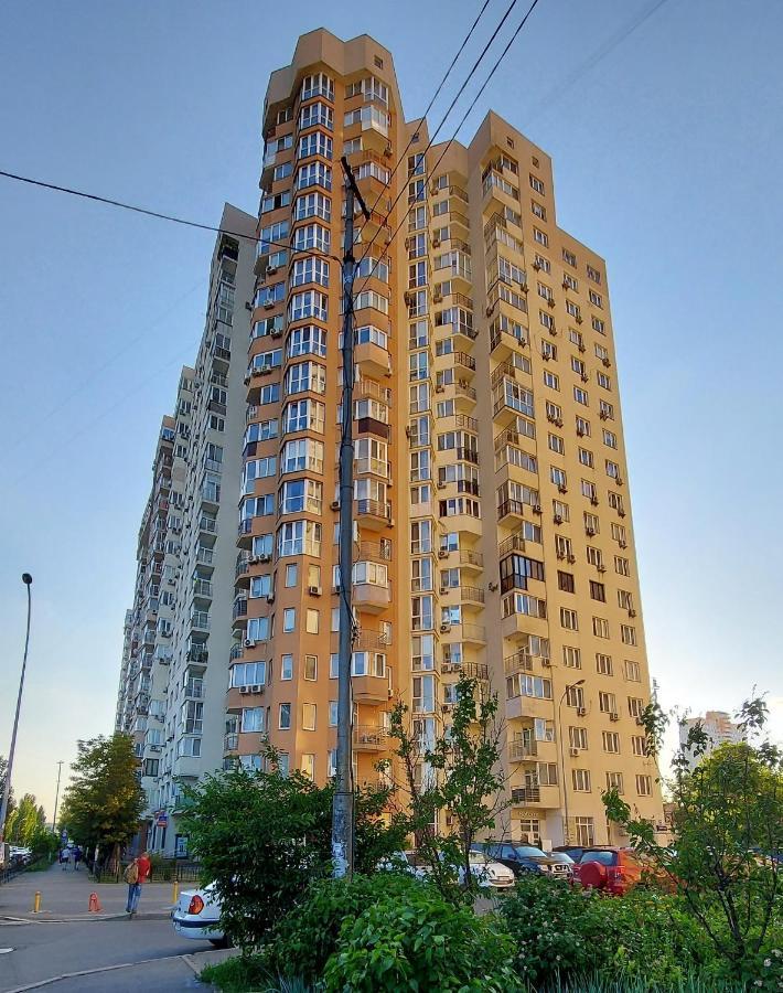 Просторі Апартаменти Kyjev Exteriér fotografie